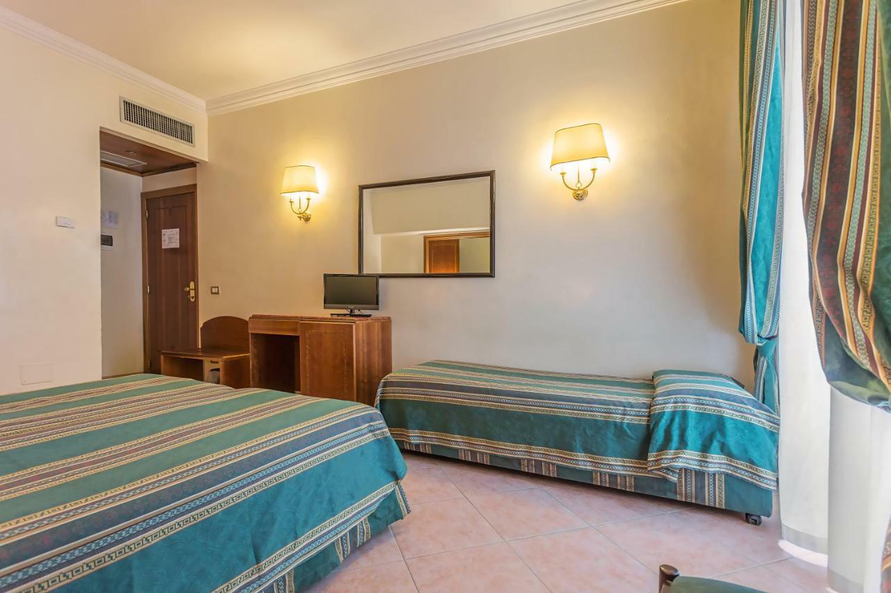 Raeli Hotel Floridia Rome Extérieur photo